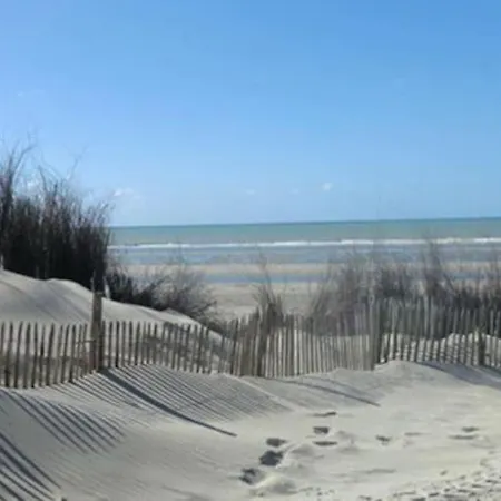 Jolie Maison Sur Golf, Proche Plage, Fort-mahon